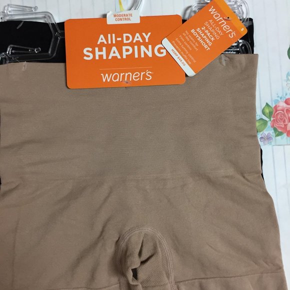 Warner's All-Day Shaping 2-Pack Boyshort (Small) - Picture 4 of 16